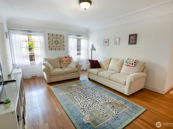 1605 E Olive Street 208, Seattle WA 98122
