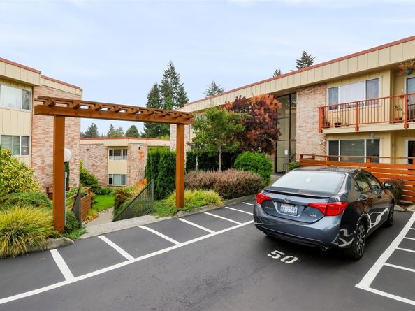 425 45th Street SW 208, Everett WA 98203
