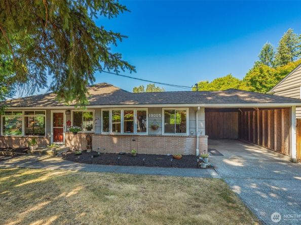 19005 104th Avenue NE, Bothell WA 98011