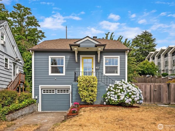 4456 46th Avenue SW, Seattle WA 98116
