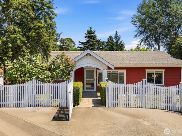 10032 30th Avenue SW, Seattle WA 98146