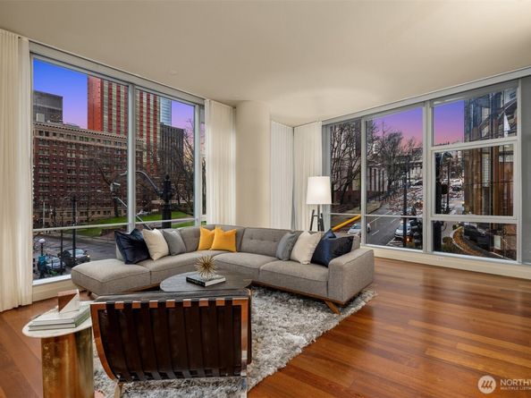 909 5th Avenue 204, Seattle WA 98164