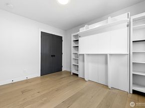 8451 18th Avenue SW, Seattle WA 98106