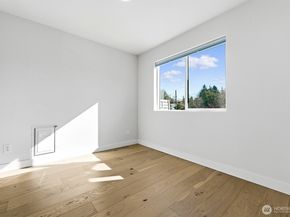 8451 18th Avenue SW, Seattle WA 98106