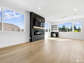 8451 18th Avenue SW, Seattle WA 98106