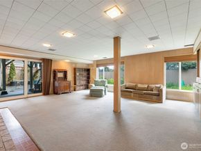 10520 11th Avenue NW, Seattle WA 98177