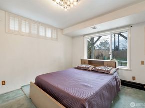 10520 11th Avenue NW, Seattle WA 98177