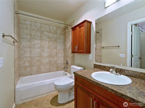 12012 NE 204th Place C201, Bothell WA 98011