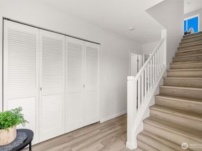 2417 Harrison Avenue C, Everett WA 98201