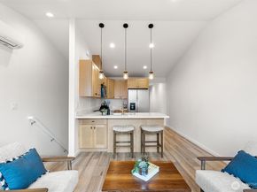 2417 Harrison Avenue C, Everett WA 98201