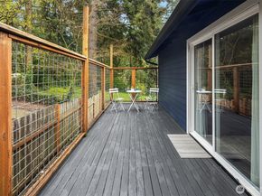 23705 7th Avenue W, Bothell WA 98021