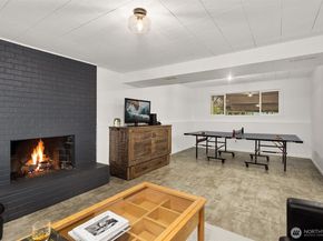 23705 7th Avenue W, Bothell WA 98021