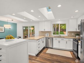23705 7th Avenue W, Bothell WA 98021