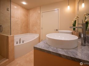 737 Olive Way 2908, Seattle WA 98101