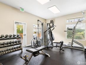 11856 NE 162nd Lane 94, Bothell WA 98011