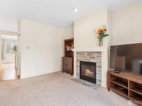 11856 NE 162nd Lane 94, Bothell WA 98011
