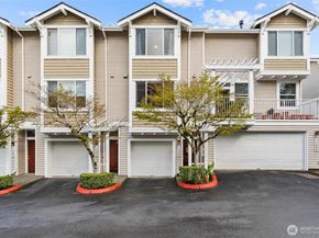 11856 NE 162nd Lane 94, Bothell WA 98011