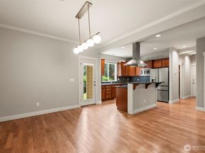 9106 172nd Avenue NE, Redmond WA 98052