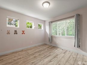 9106 172nd Avenue NE, Redmond WA 98052
