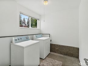 14014 118th Avenue NE, Kirkland WA 98034