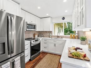 14014 118th Avenue NE, Kirkland WA 98034
