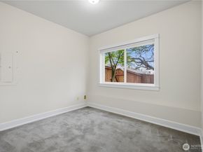 3813 23rd Avenue W, Seattle WA 98199