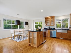 3813 23rd Avenue W, Seattle WA 98199