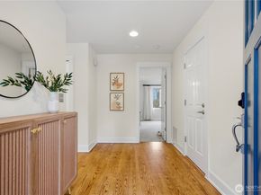 3813 23rd Avenue W, Seattle WA 98199