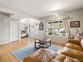 1620 Highland Terrace Court, Mukilteo WA 98275
