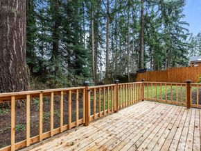 3901 151st Avenue SE, Bellevue WA 98006
