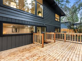 3901 151st Avenue SE, Bellevue WA 98006