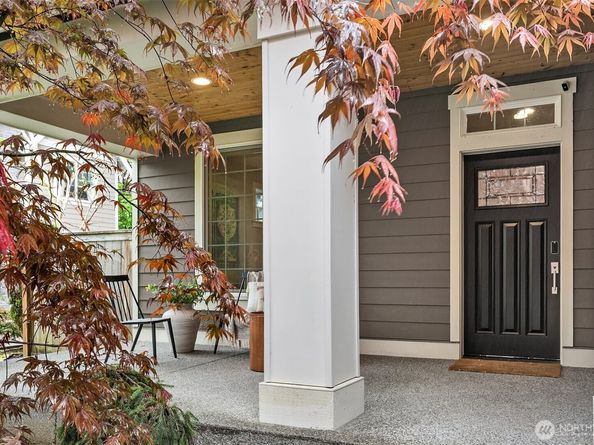 8718 124TH Avenue NE, Kirkland WA 98033