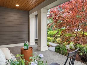 8718 124TH Avenue NE, Kirkland WA 98033