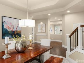 8718 124TH Avenue NE, Kirkland WA 98033