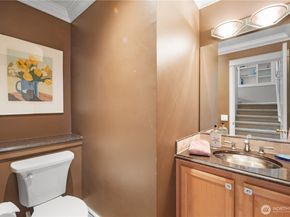 8630 113th Lane NE, Kirkland WA 98033