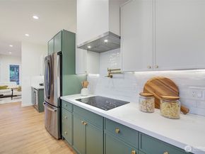 7008 Linden Avenue N, Seattle WA 98103