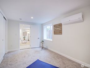 7008 Linden Avenue N, Seattle WA 98103