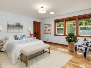 14340 Shasta Lane NE, Bainbridge Island WA 98110