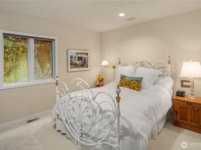 10211 NE 59th Street, Kirkland WA 98033