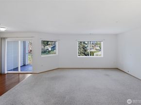 1318 37th Street 2420, Everett WA 98201