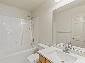 19311 24th Avenue W G, Lynnwood WA 98036