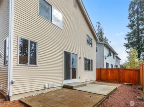 19311 24th Avenue W G, Lynnwood WA 98036