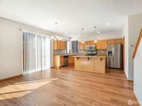 19311 24th Avenue W G, Lynnwood WA 98036