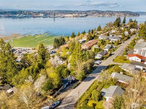 120 Tracy Avenue N, Port Orchard WA 98366