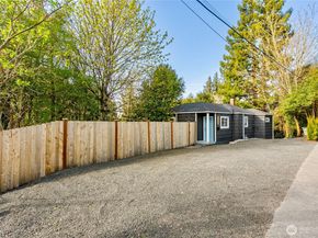 120 Tracy Avenue N, Port Orchard WA 98366