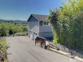 21010 9th Avenue S, Des Moines WA 98198