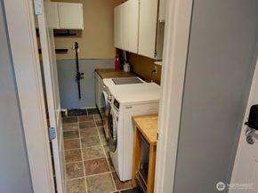 21010 9th Avenue S, Des Moines WA 98198
