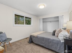 15919 NE 84th Avenue NE, Kenmore WA 98028