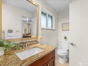 15919 NE 84th Avenue NE, Kenmore WA 98028