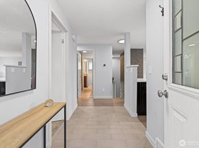 15919 NE 84th Avenue NE, Kenmore WA 98028